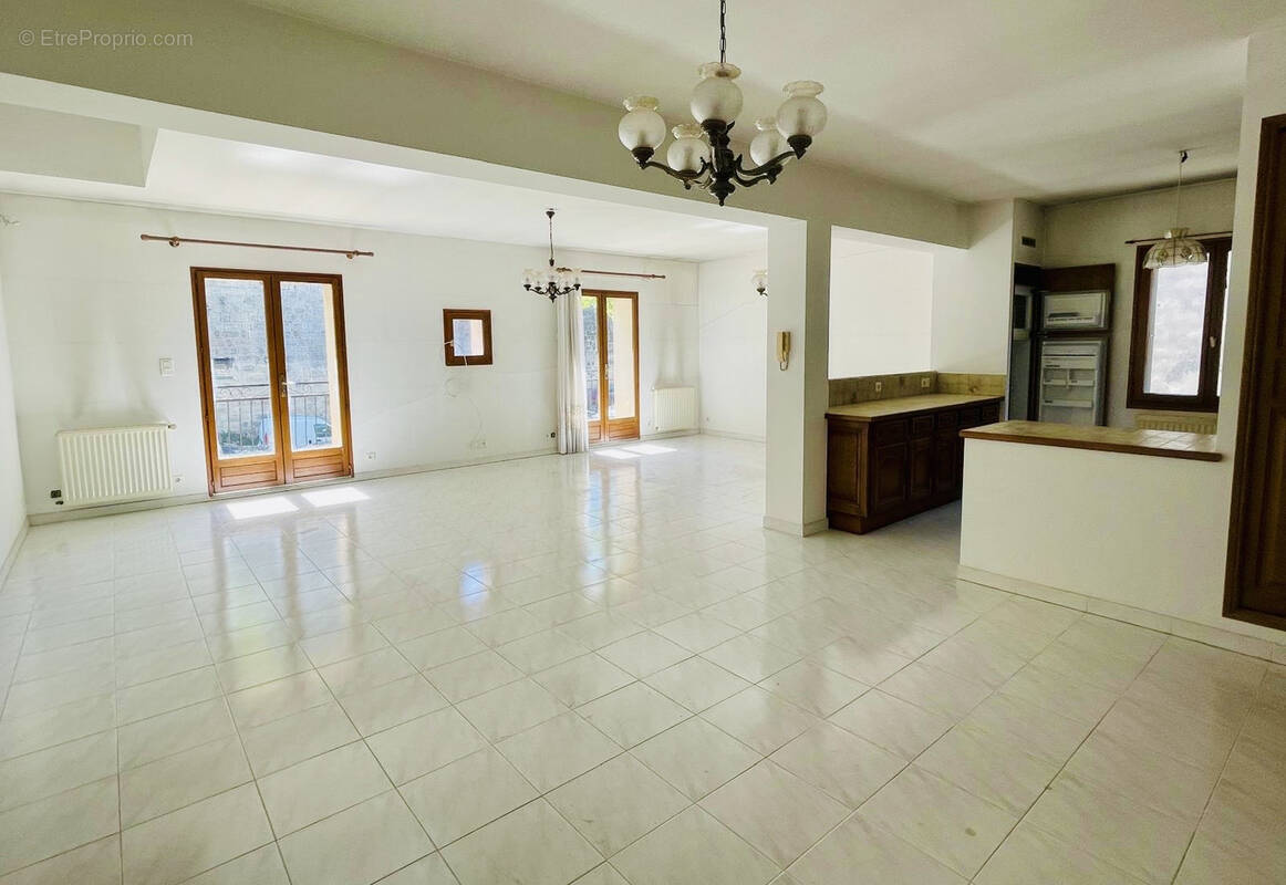 Maison à AIGUES-MORTES