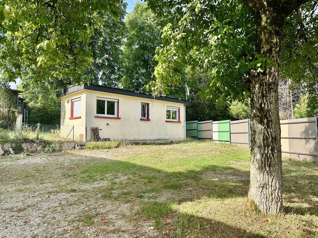 Maison à BAUME-LES-DAMES