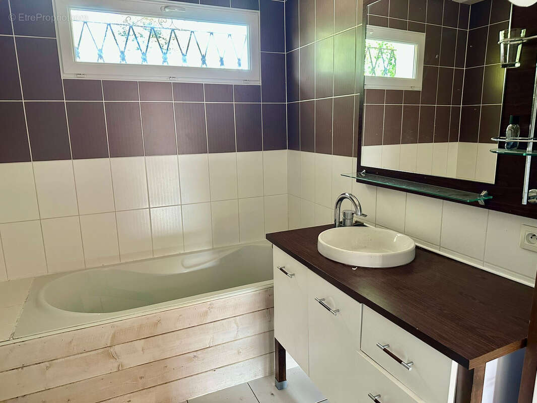 Maison à BAUME-LES-DAMES