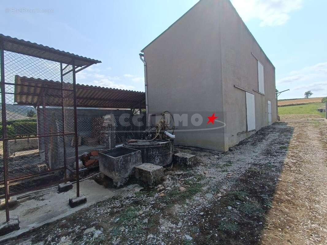 Maison à LABRUGUIERE