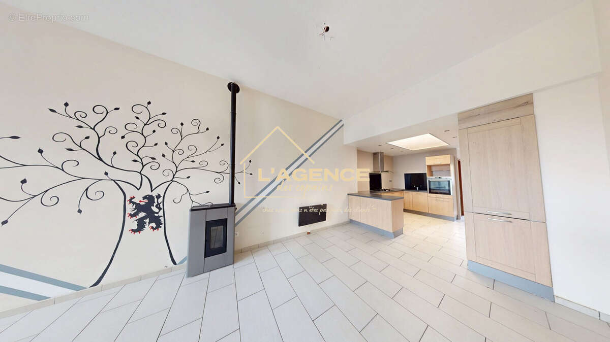 Maison à HAZEBROUCK