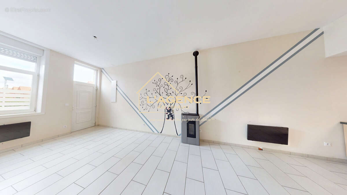 Maison à HAZEBROUCK