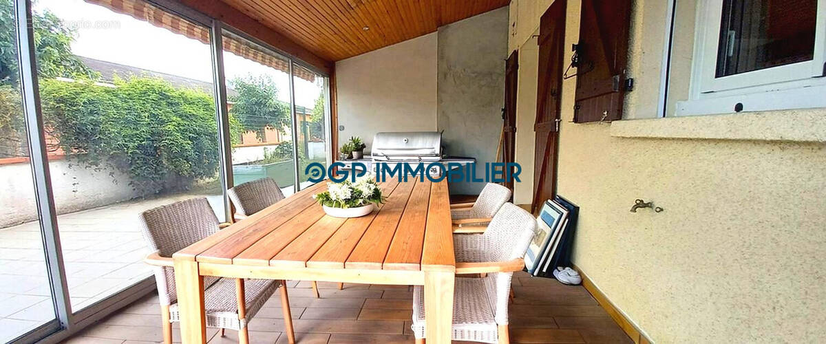 Maison à CASTELGINEST