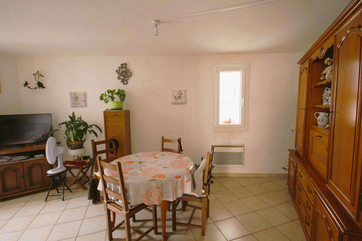 Appartement à LES VANS