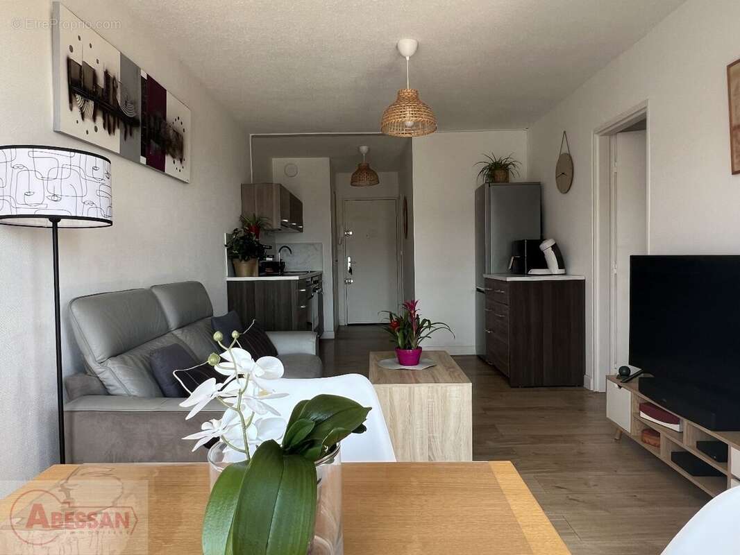 Appartement à CANDILLARGUES