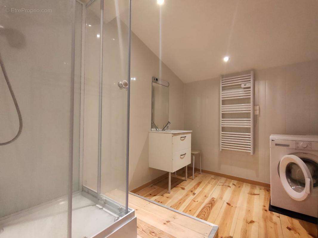 Appartement à PUIVERT