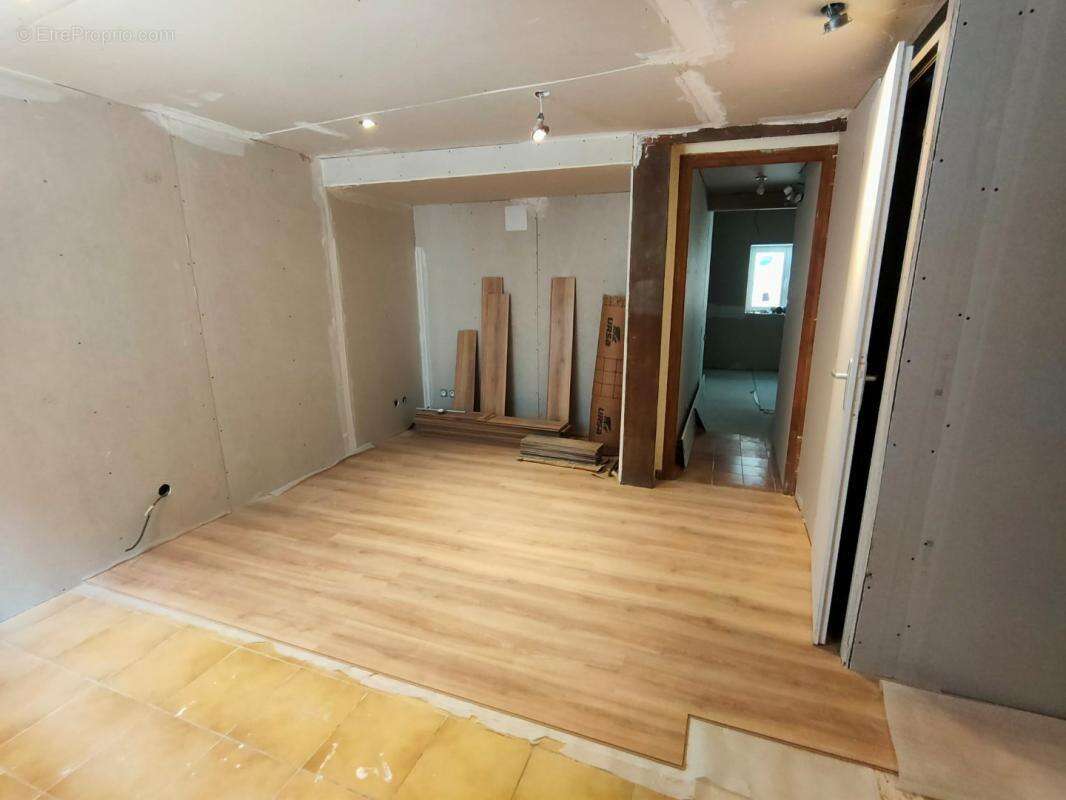 Appartement à PUIVERT