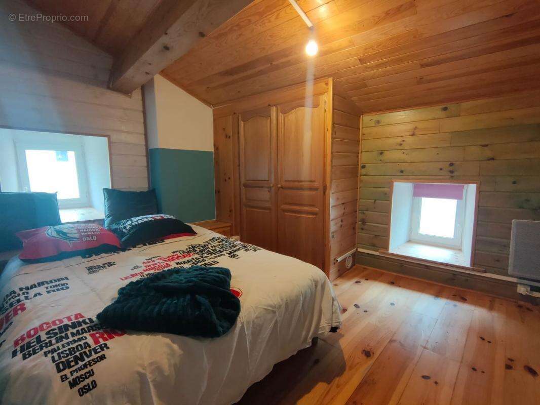 Appartement à PUIVERT