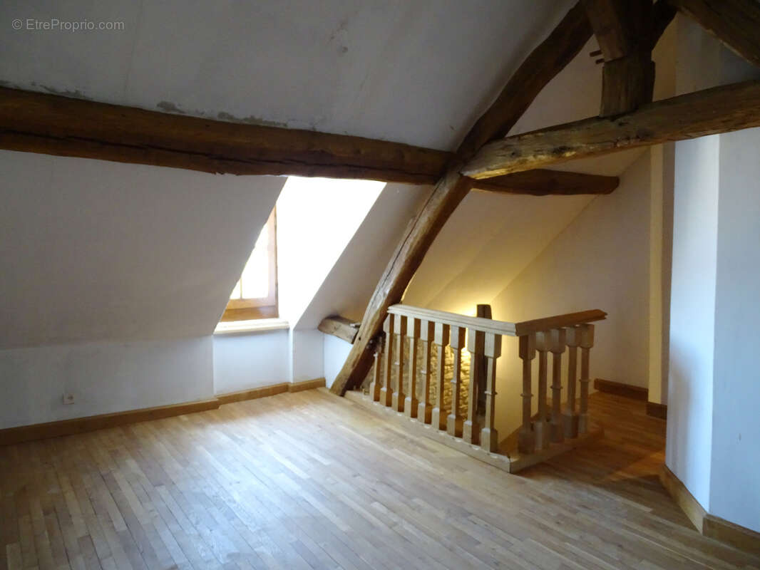 Maison à AMPILLY-LE-SEC