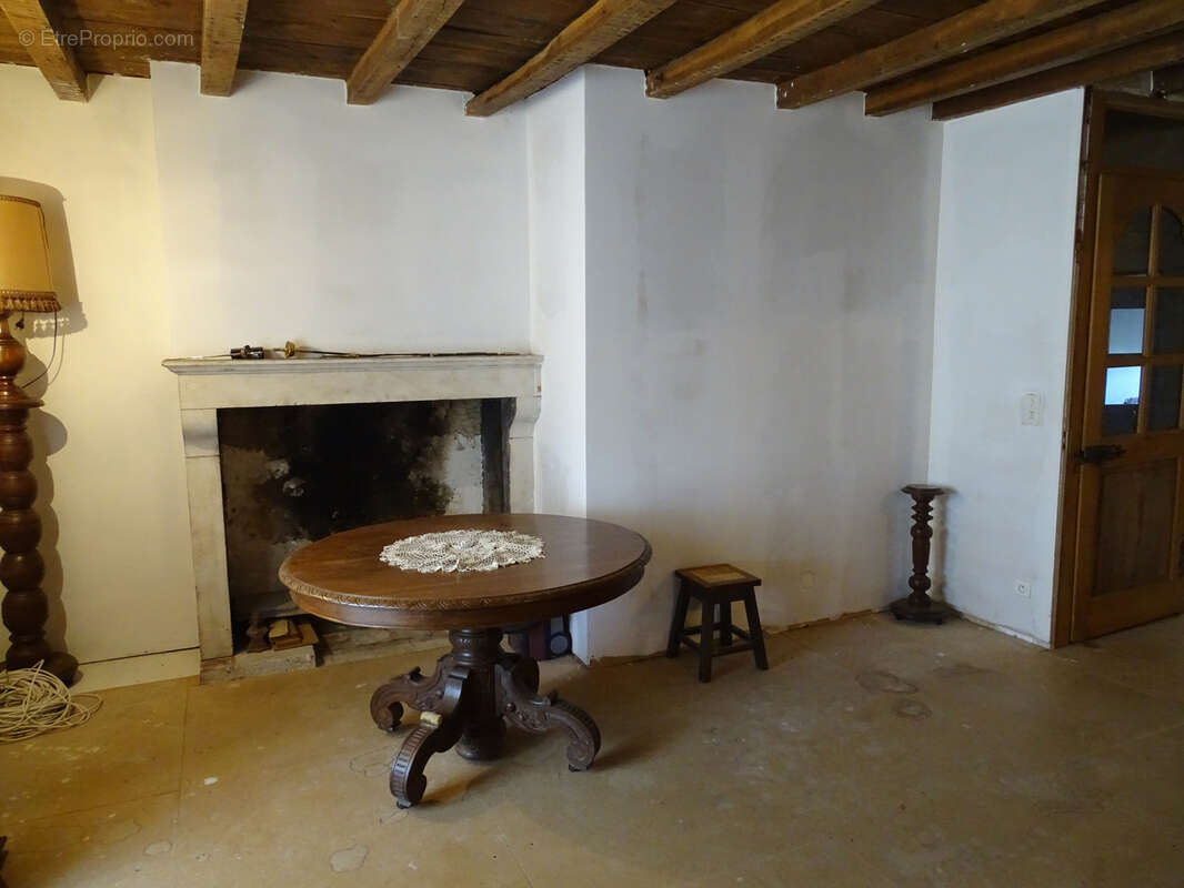 Maison à AMPILLY-LE-SEC