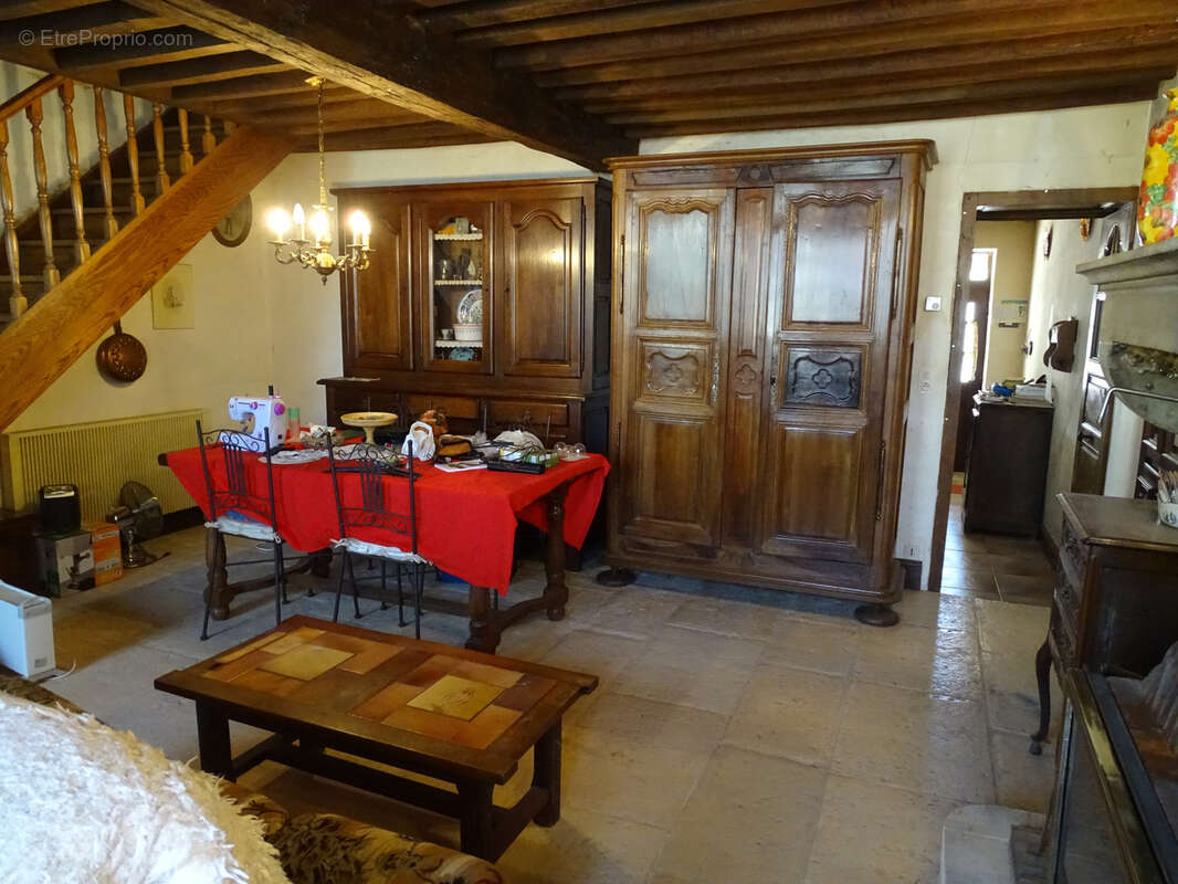 Maison à AMPILLY-LE-SEC