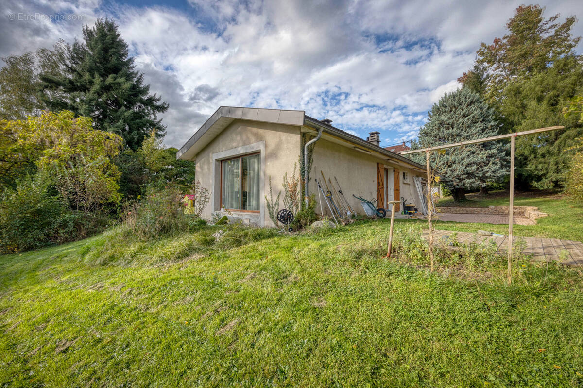 Maison à SAINT-MARTIN-D&#039;URIAGE