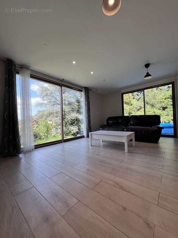 Maison à SAINT-MARTIN-D&#039;URIAGE