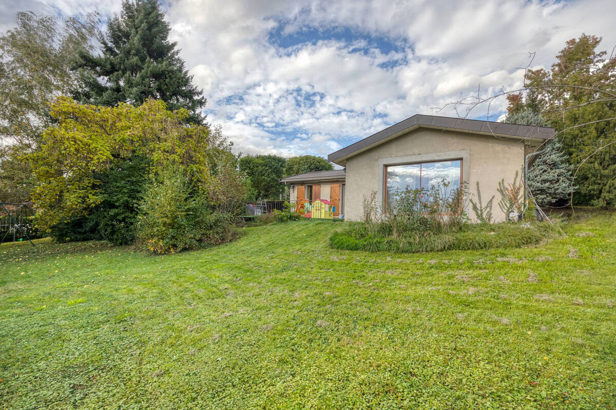 Maison à SAINT-MARTIN-D&#039;URIAGE