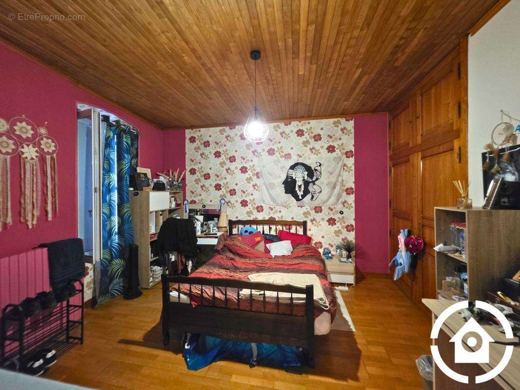 Appartement à RUELLE-SUR-TOUVRE