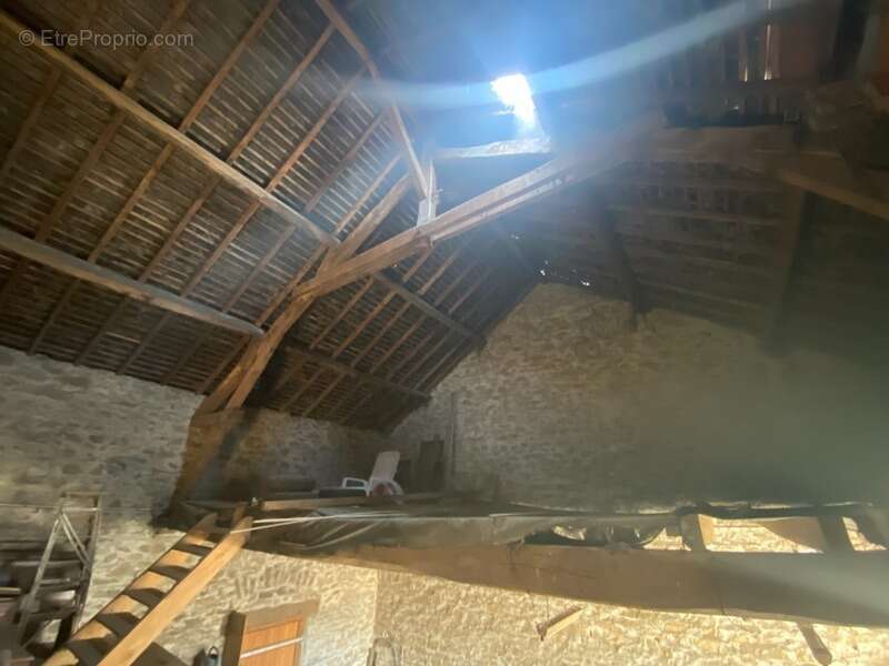 Maison à COLONDANNES