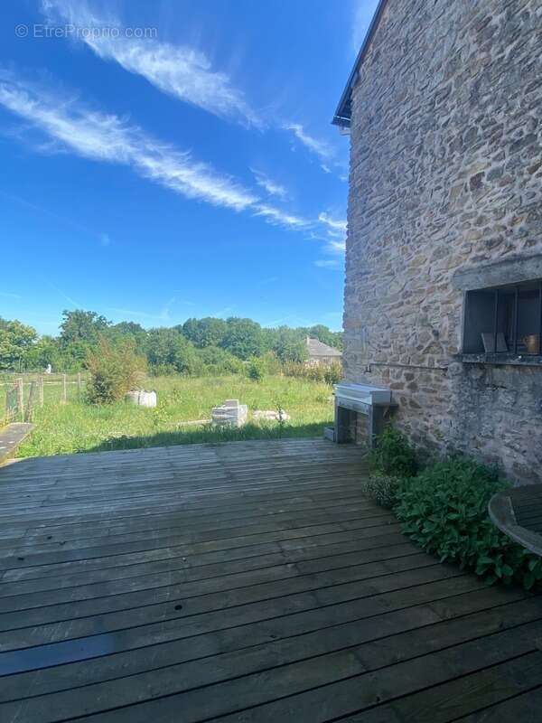 Maison à COLONDANNES