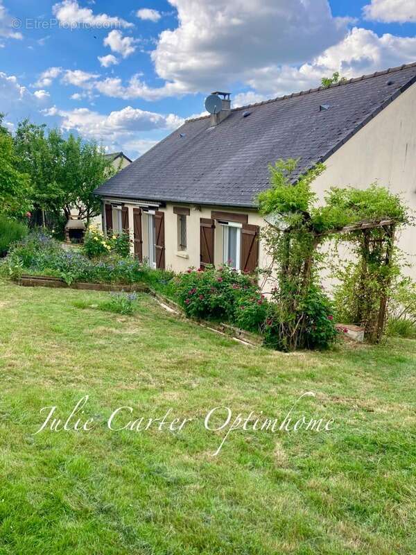 Maison à SABLE-SUR-SARTHE