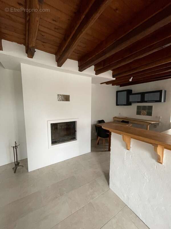 Maison à ARNAC-LA-POSTE