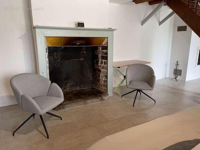 Maison à ARNAC-LA-POSTE