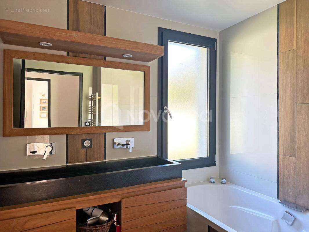 Maison à BENESSE-MAREMNE