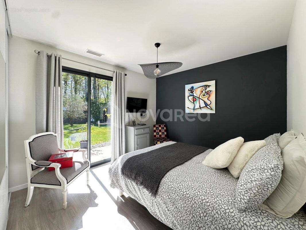 Maison à BENESSE-MAREMNE