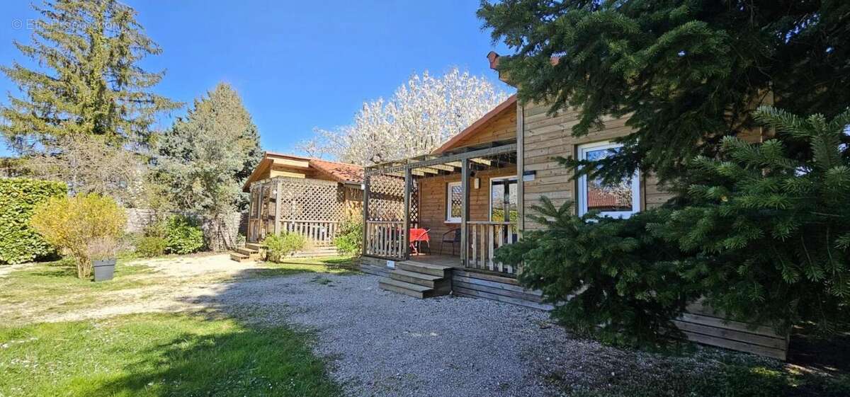 Terrain à AMBERIEU-EN-BUGEY