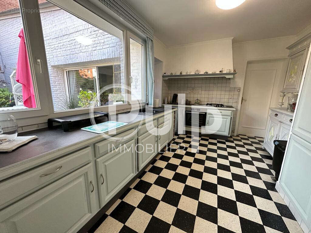 Maison à BRUAY-LA-BUISSIERE