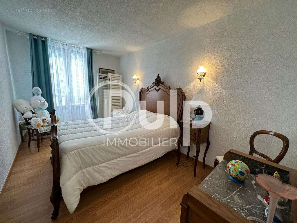 Maison à BRUAY-LA-BUISSIERE