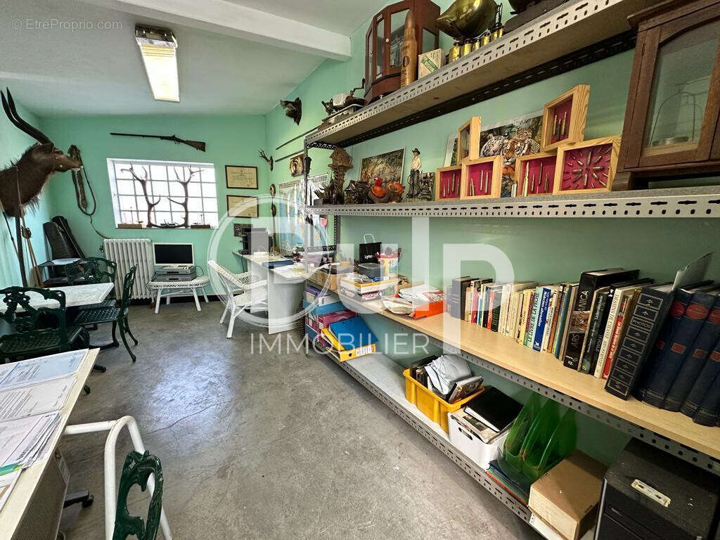 Maison à BRUAY-LA-BUISSIERE