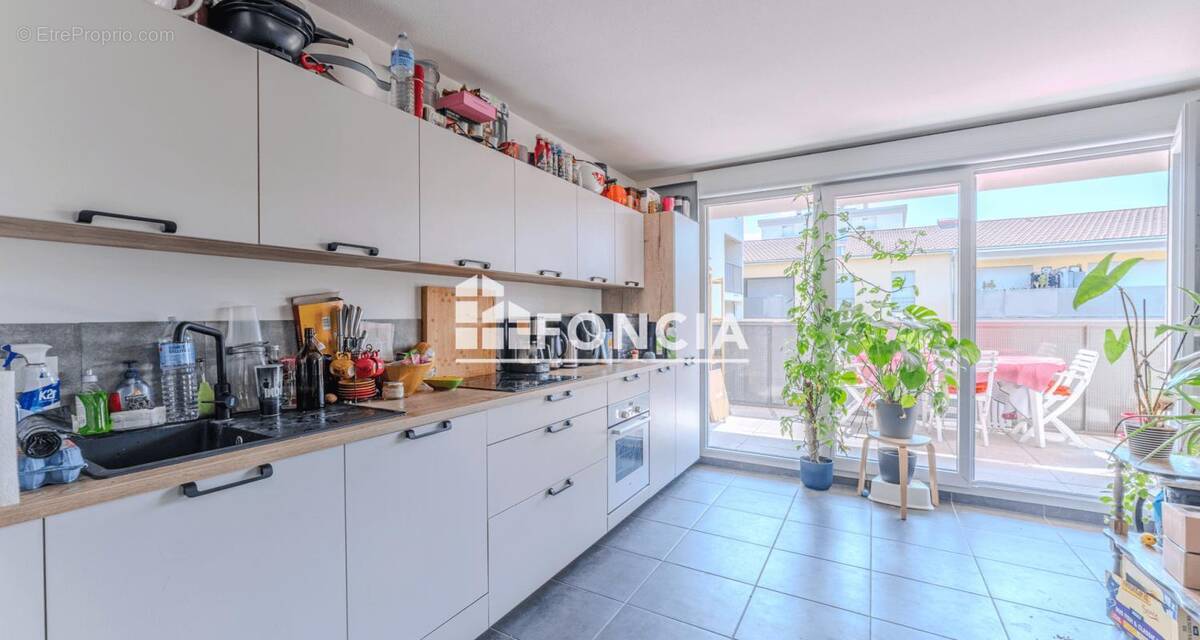 Appartement à VENISSIEUX