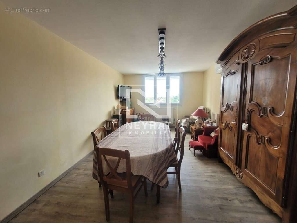 Appartement à DIGOIN