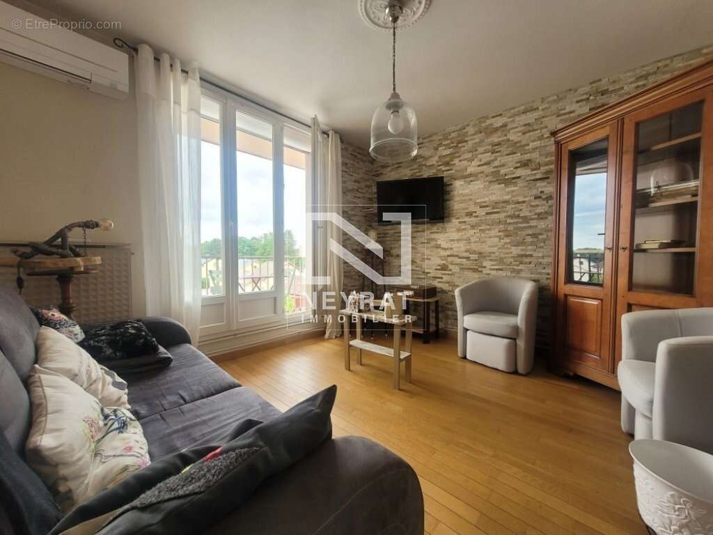 Appartement à DIGOIN