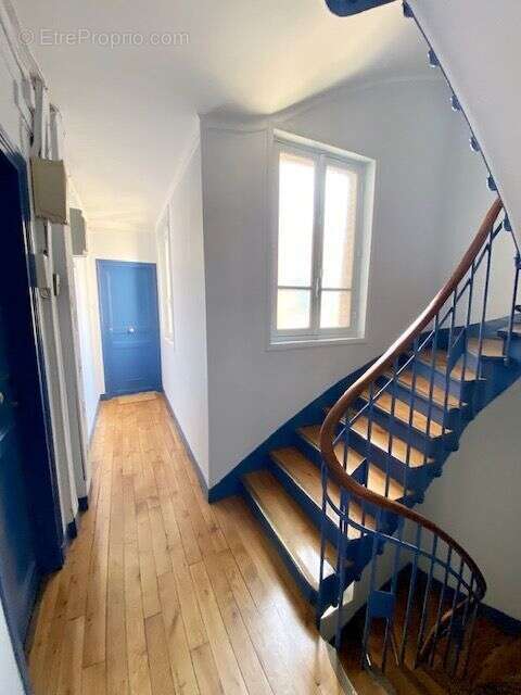 Appartement à PARIS-20E