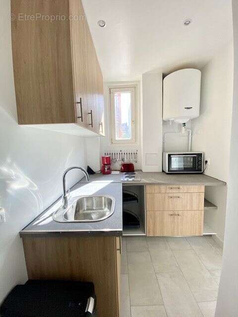 Appartement à PARIS-20E