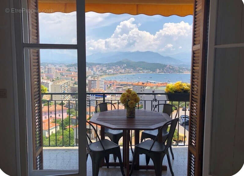 Appartement à AJACCIO