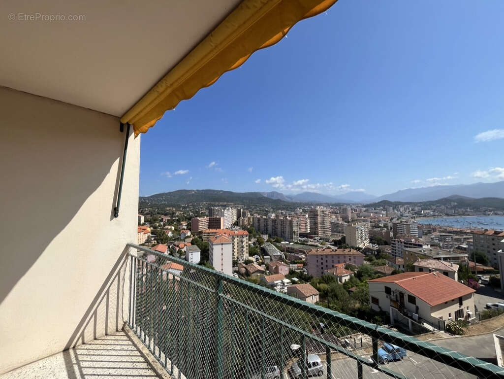 Appartement à AJACCIO