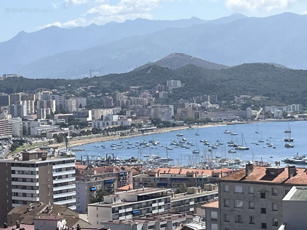 Appartement à AJACCIO