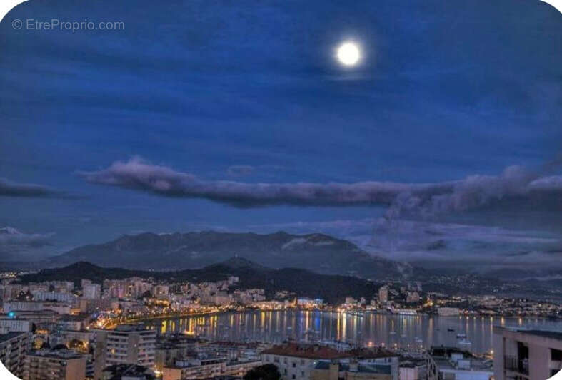Appartement à AJACCIO