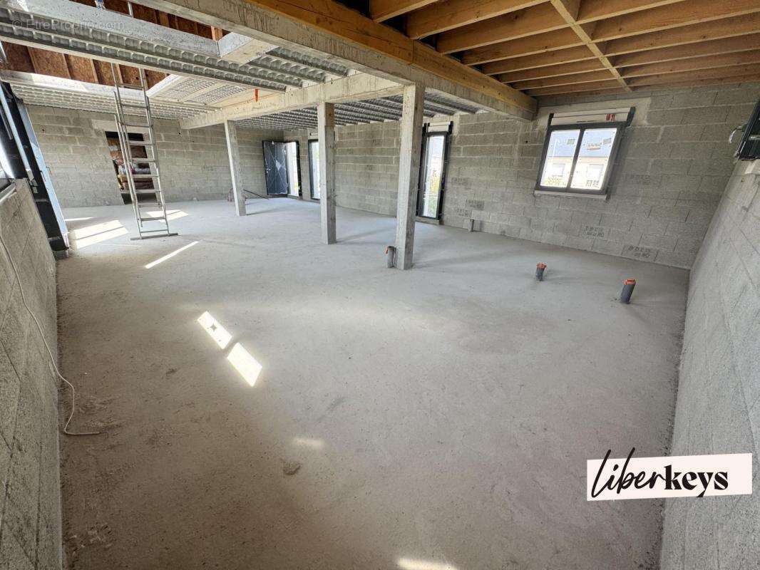 Maison à SAINT-AMAND-LONGPRE