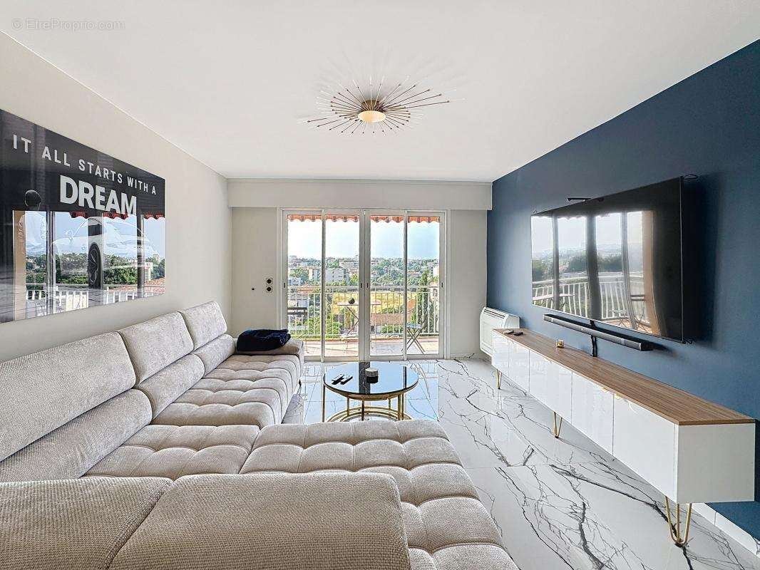 Appartement à FREJUS