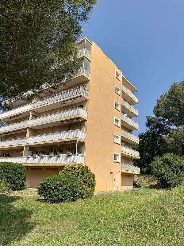 Appartement à FREJUS