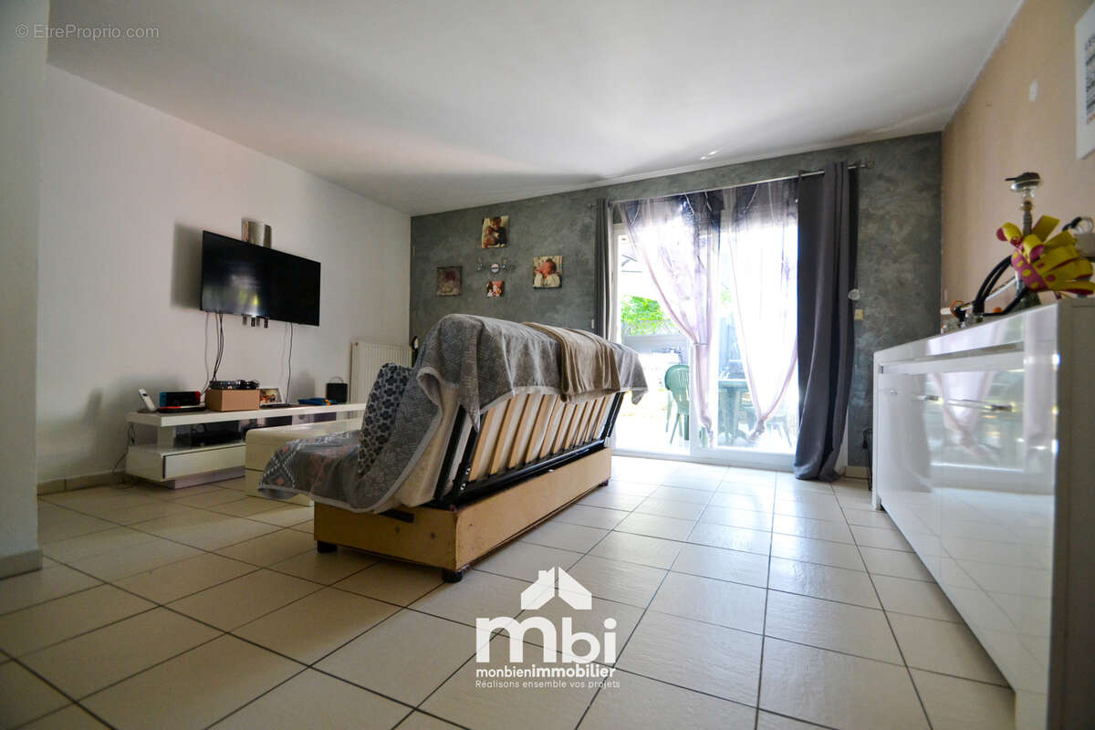 Maison à SURVILLIERS