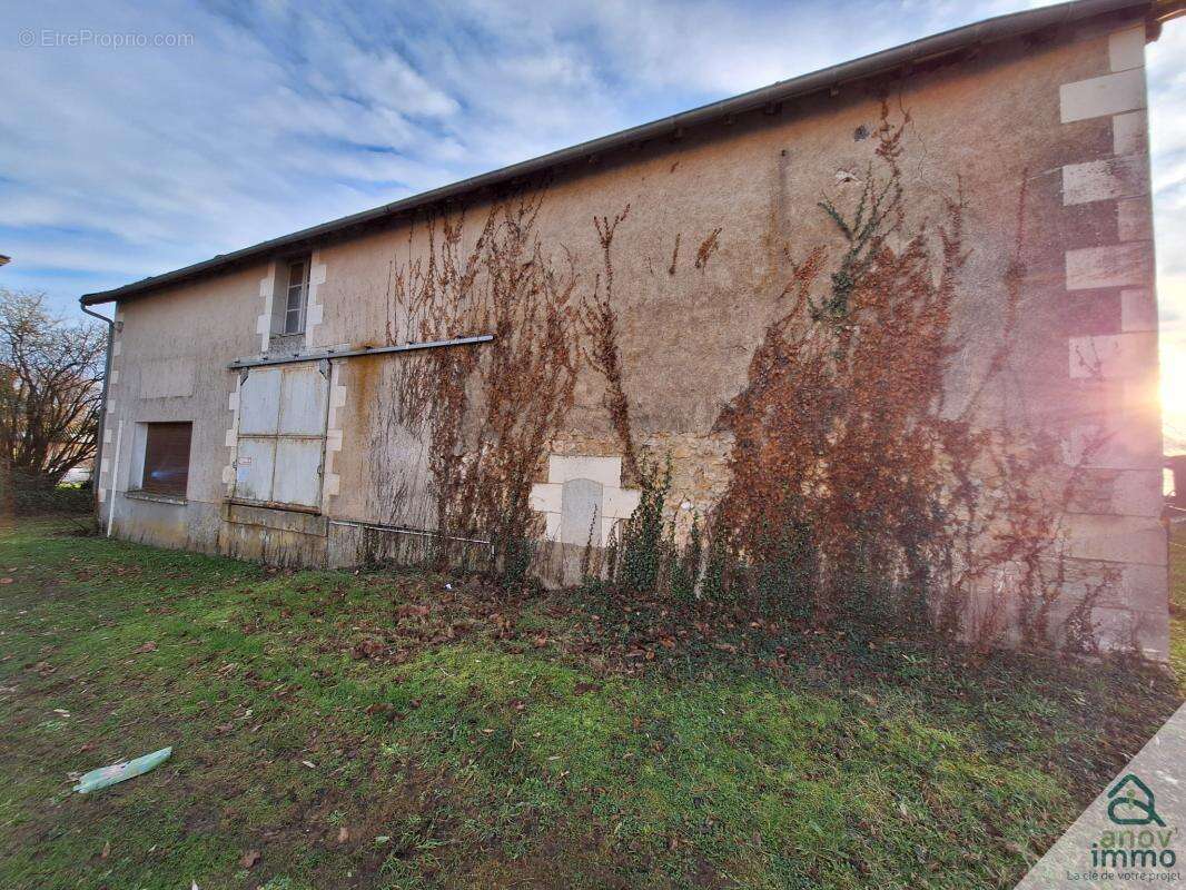 Commerce à VERRIERES