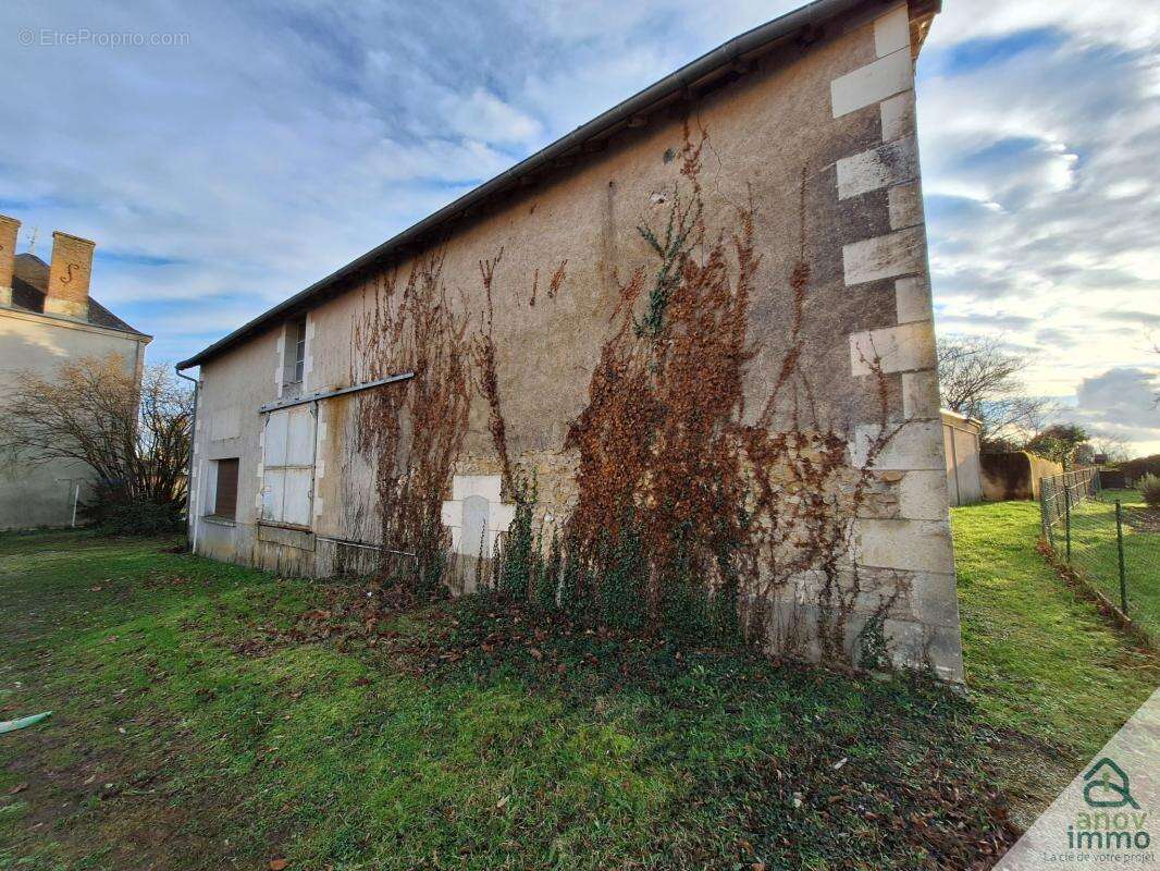 Commerce à VERRIERES