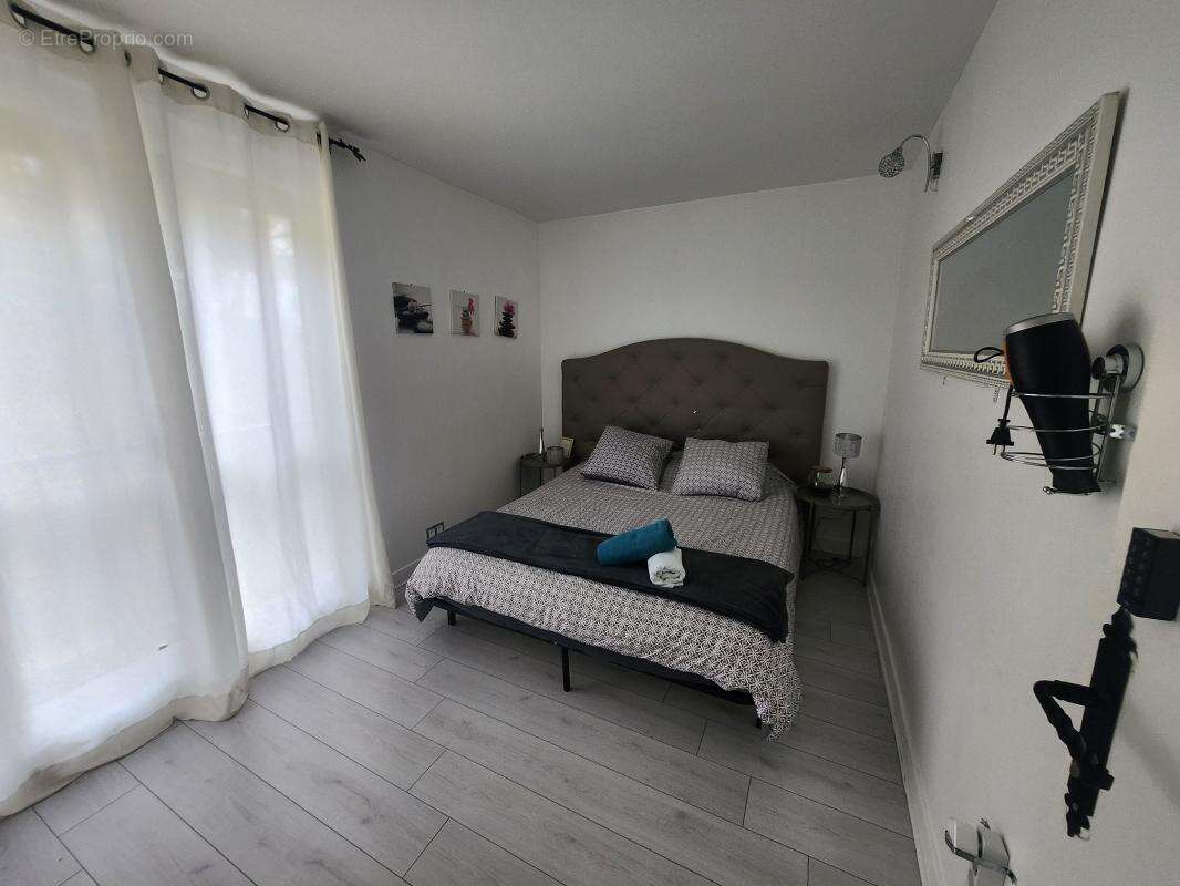 Appartement à ATHIS-MONS