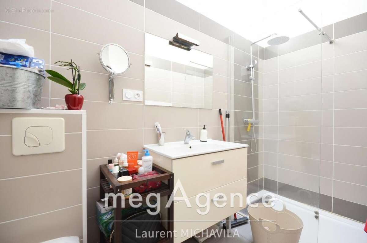 Maison à VILLENEUVE-LES-BEZIERS