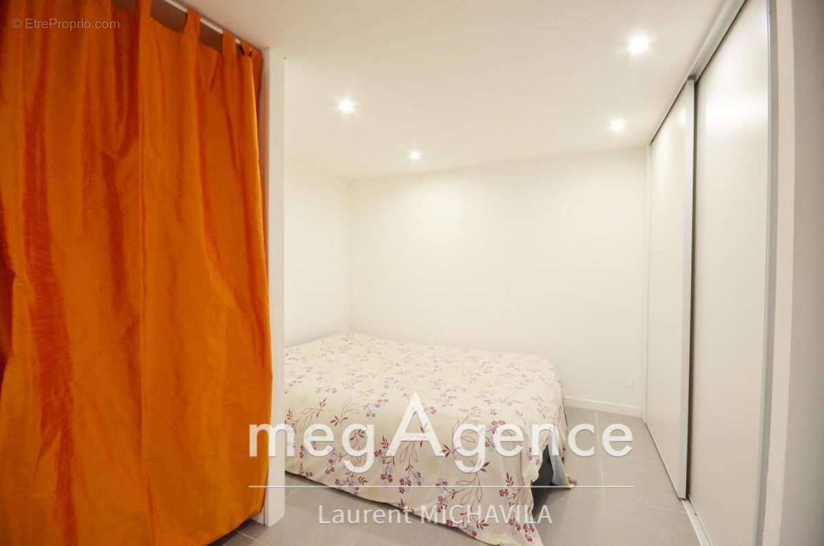 Maison à VILLENEUVE-LES-BEZIERS