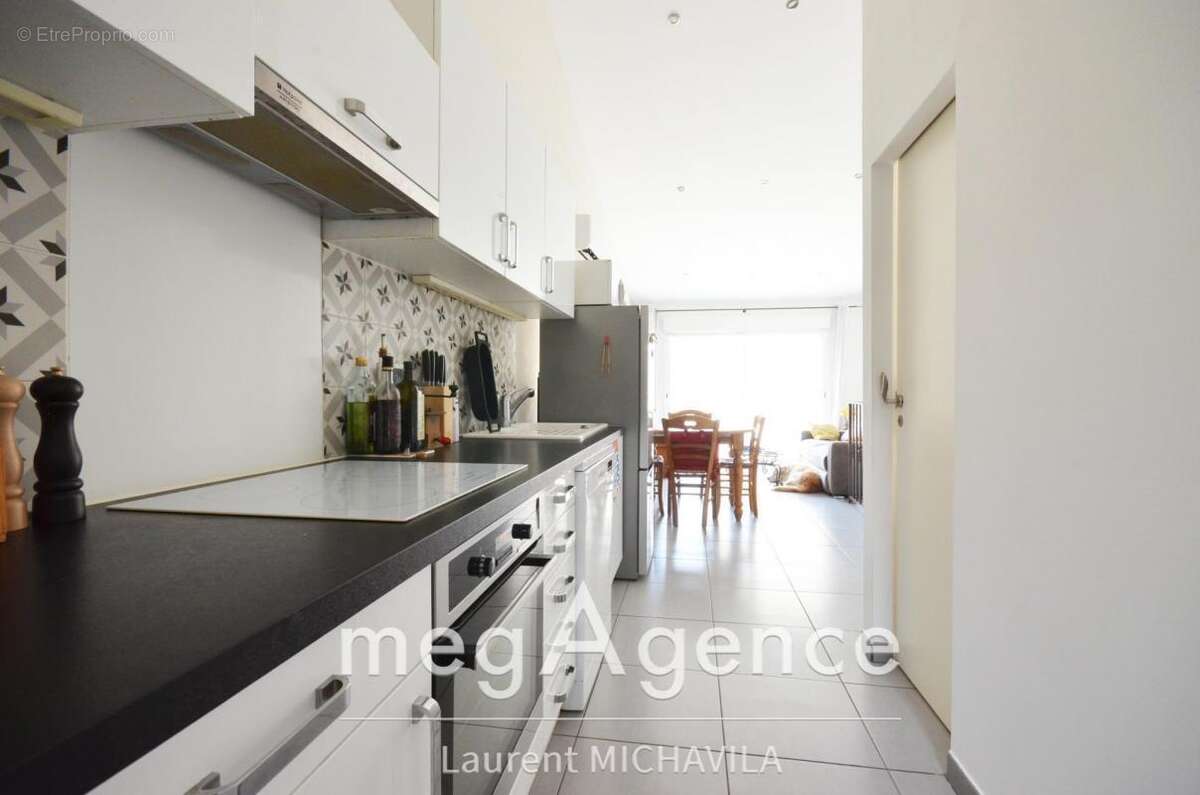 Maison à VILLENEUVE-LES-BEZIERS