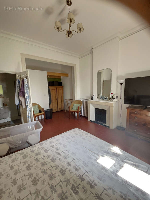 Maison à CANAULES-ET-ARGENTIERES